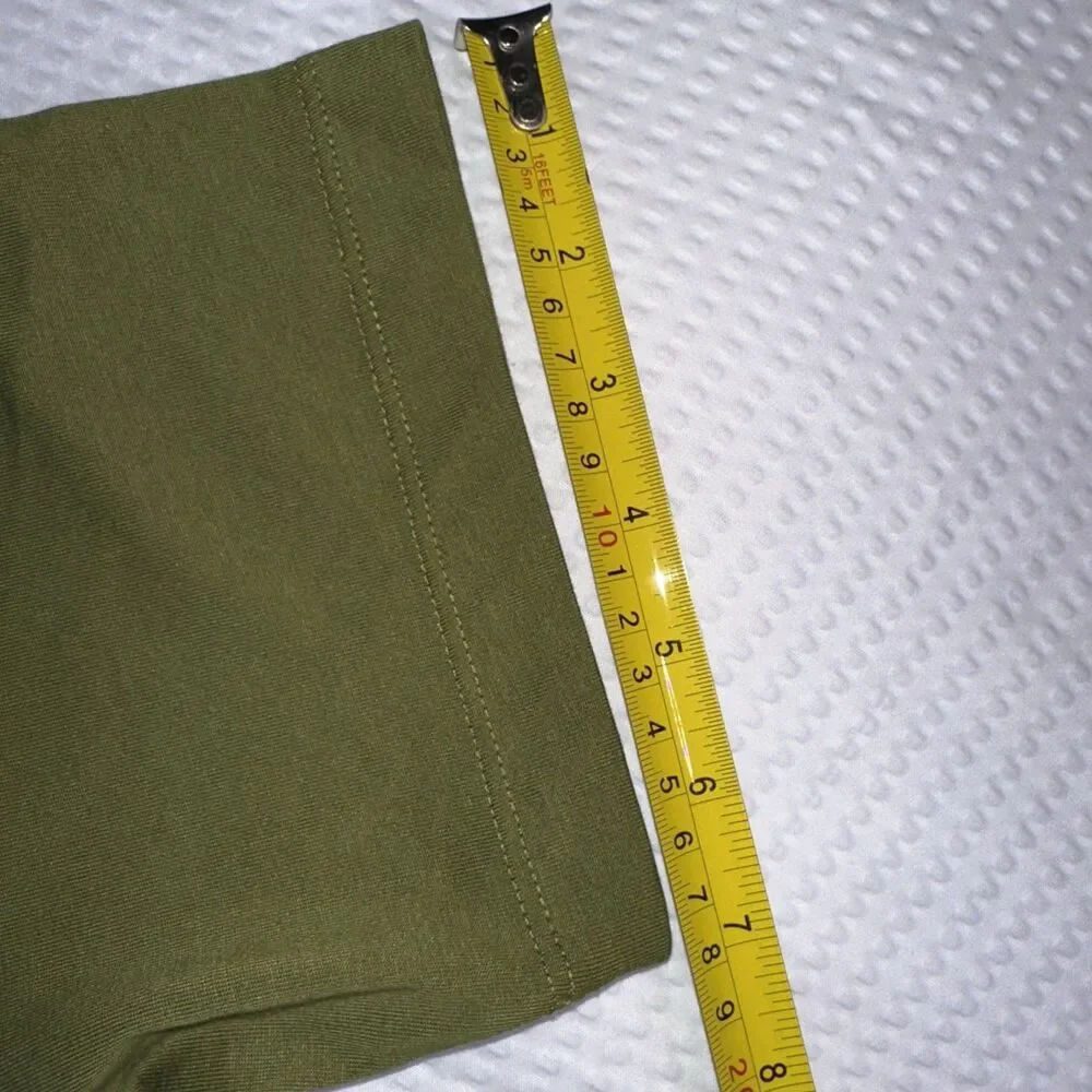 The North Face Men's  Short Sleeve T-Shirt Size Small Forest Olive